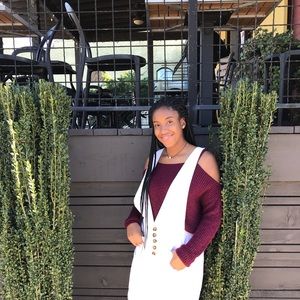 Meet your Posher, Gabrielle